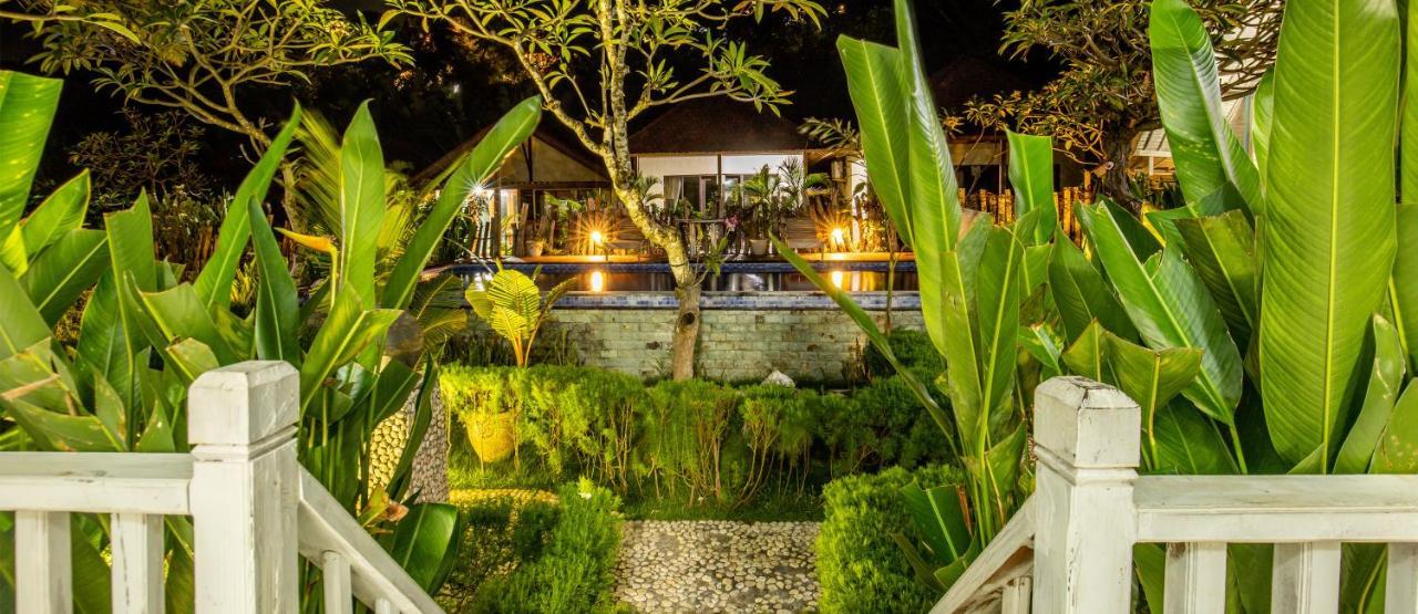 Bakung Cozy Cottage Batununggul Exterior foto